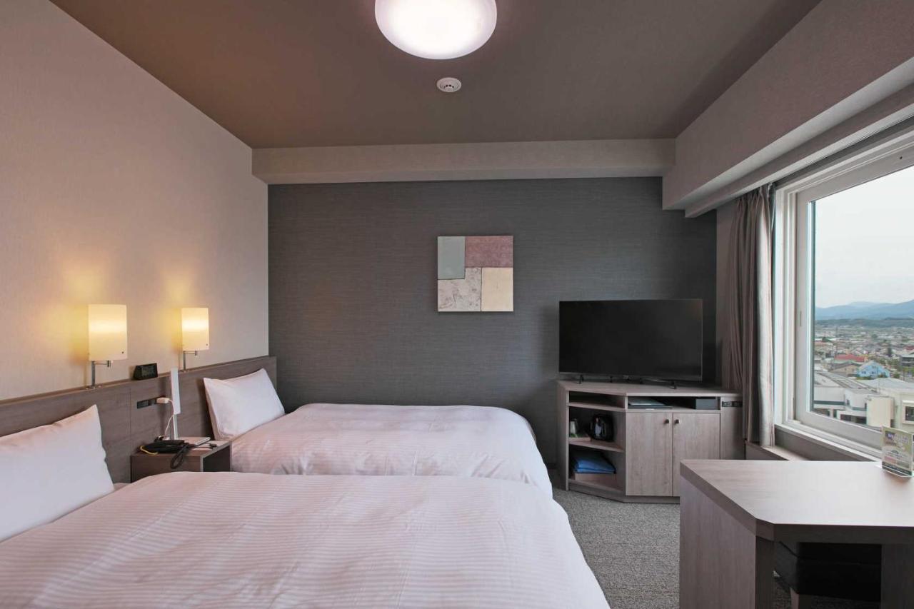 Hotel Route Inn Grand Nakano Obuse מראה חיצוני תמונה
